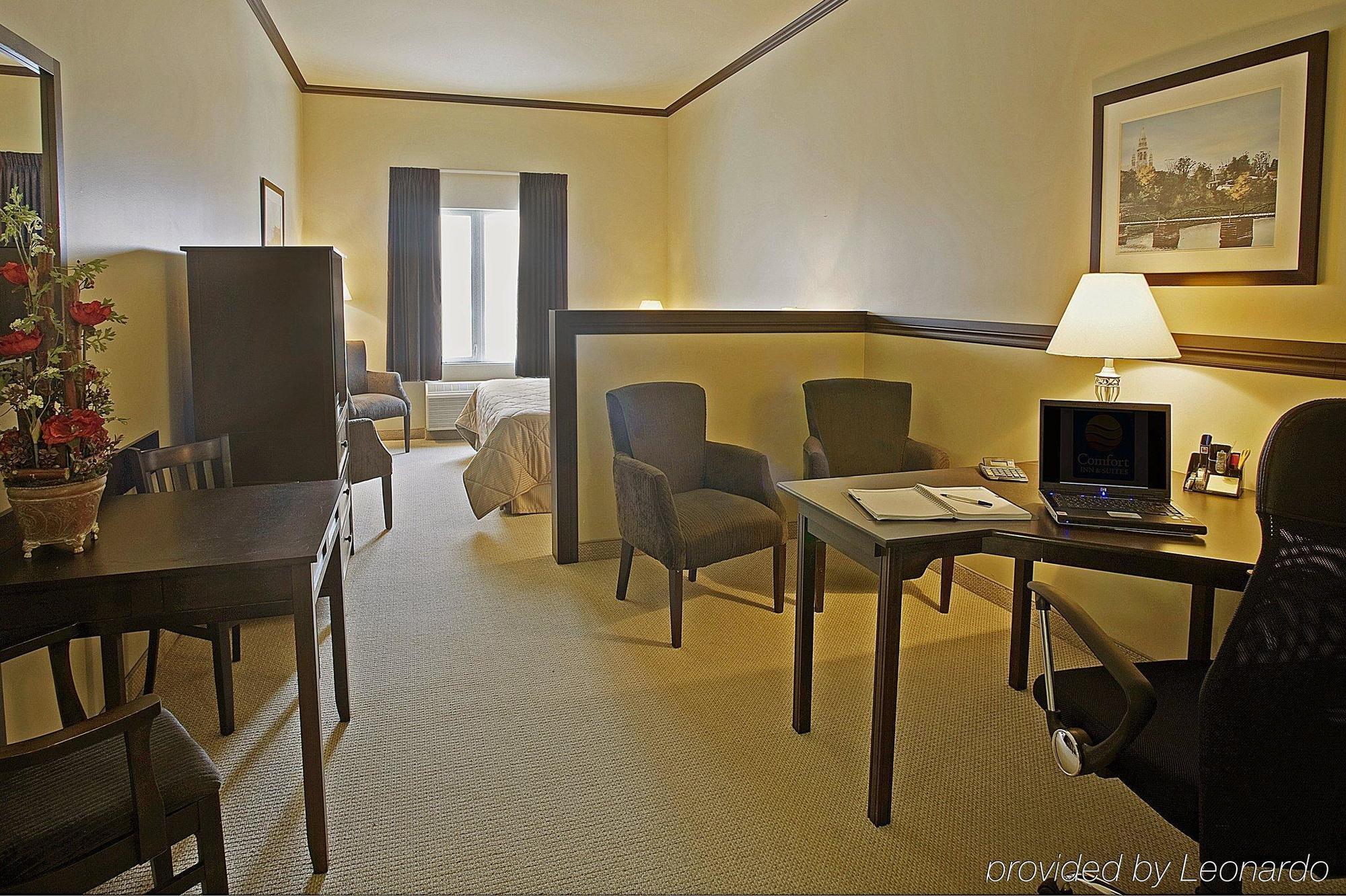 Comfort Inn & Suites Saint-Jerome Oda fotoğraf
